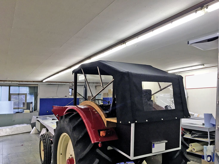 LKW_Plane_01_2000x1180